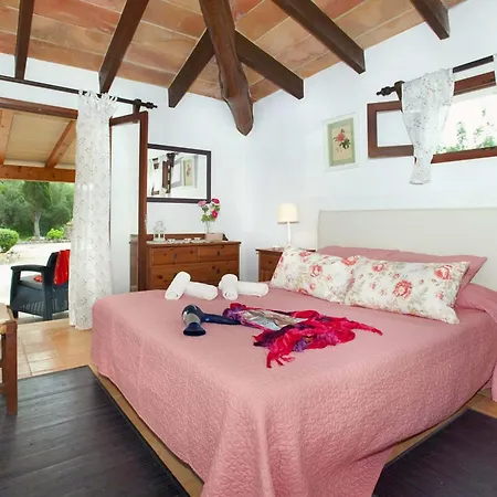 Vilar De Baix By Sealand Country house Port de Pollenca