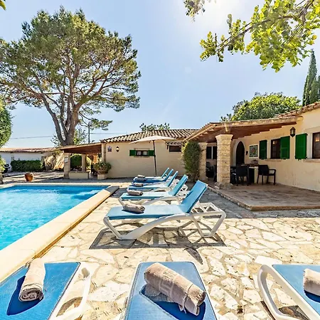 Vilar De Baix By Sealand Country house Port de Pollenca